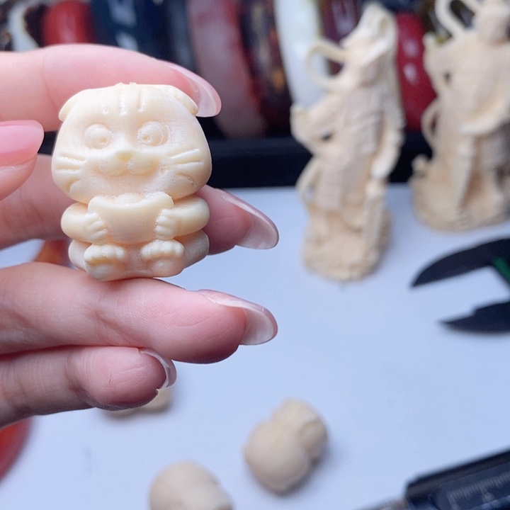 老板娘的专属79吊坠