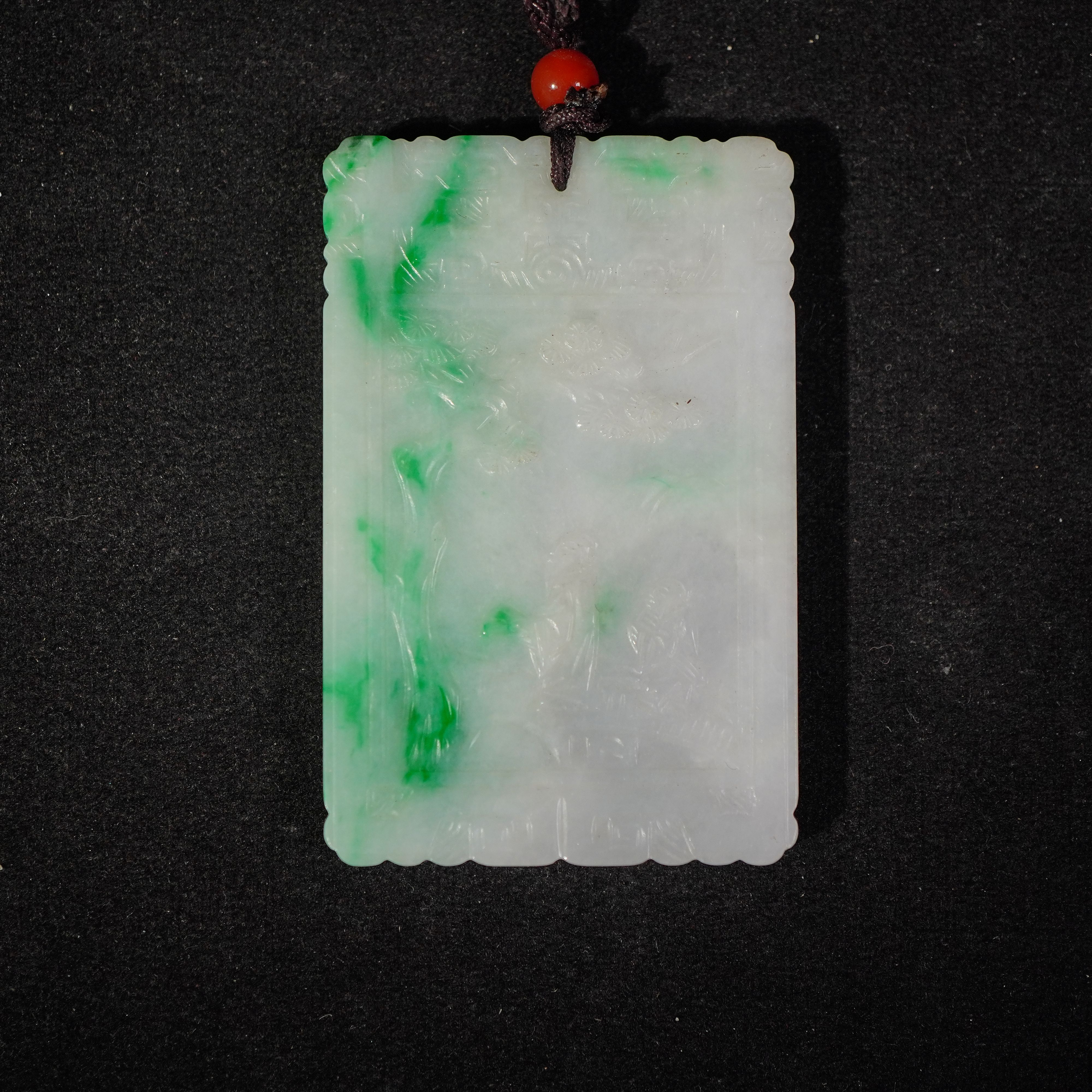 8CC9  清 翡翠携琴访友牌