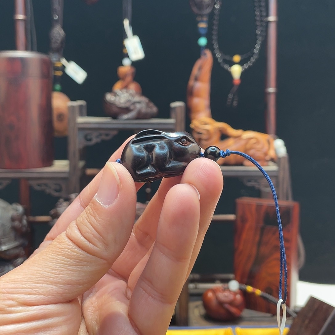 檀香紫檀（小叶紫檀）兔子