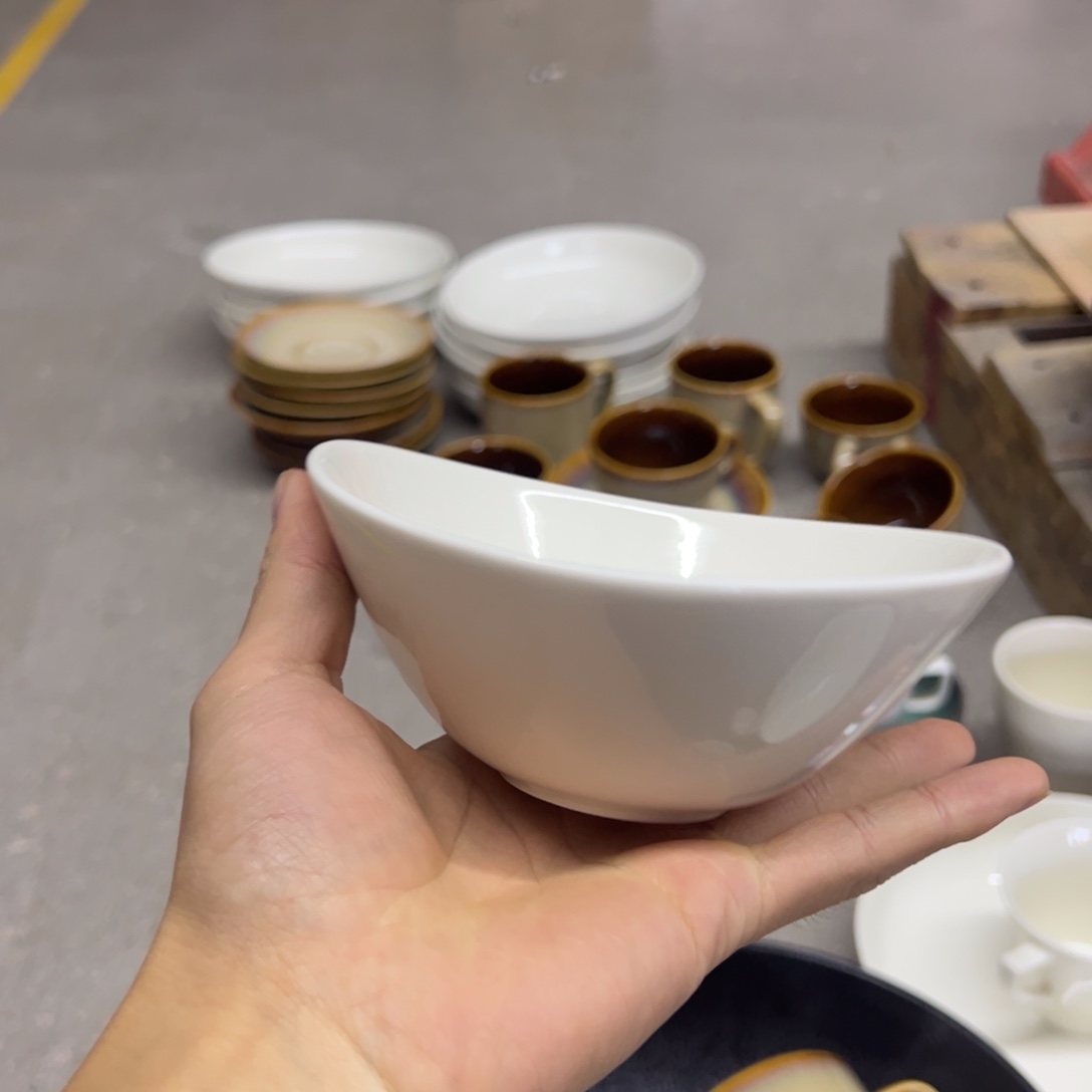 新骨瓷163瑕疵慎拍暖白5寸元宝碗