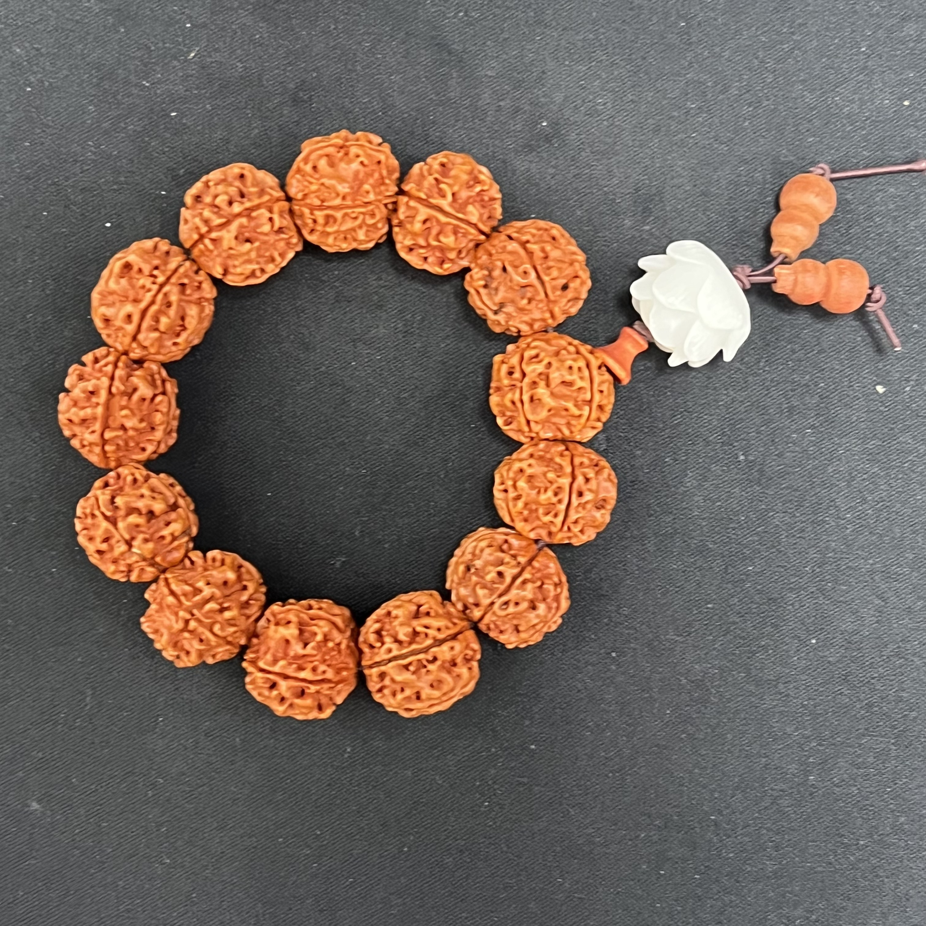 C0085金刚核桃精品手串《无礼盒》