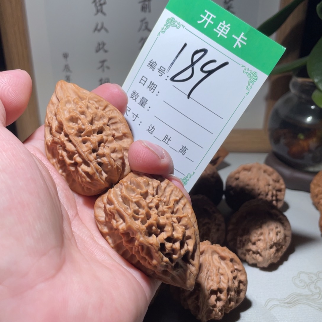 文玩核桃吊坠W****l霸王枪