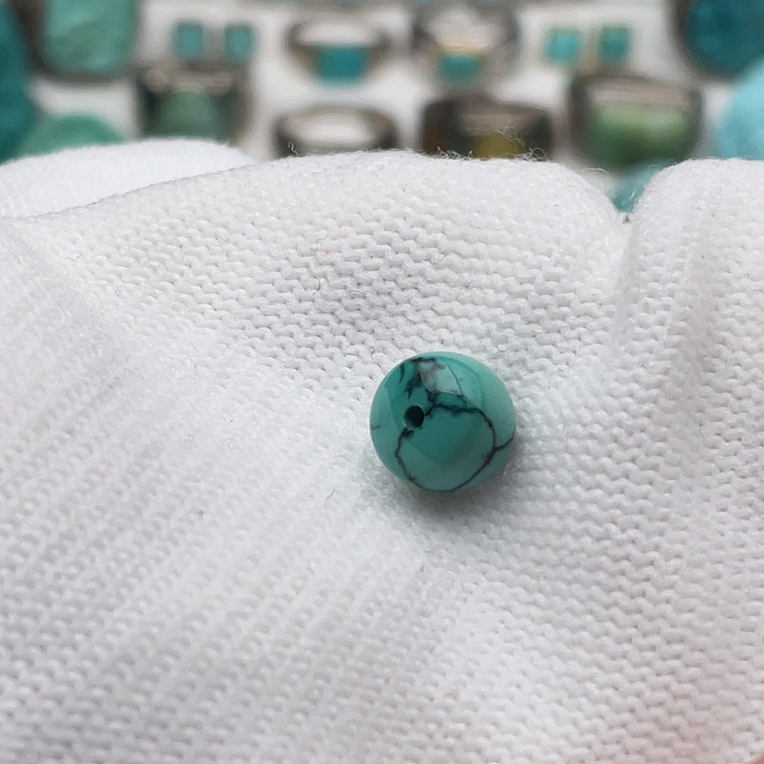 冰***淋绿松石未镶嵌颈饰