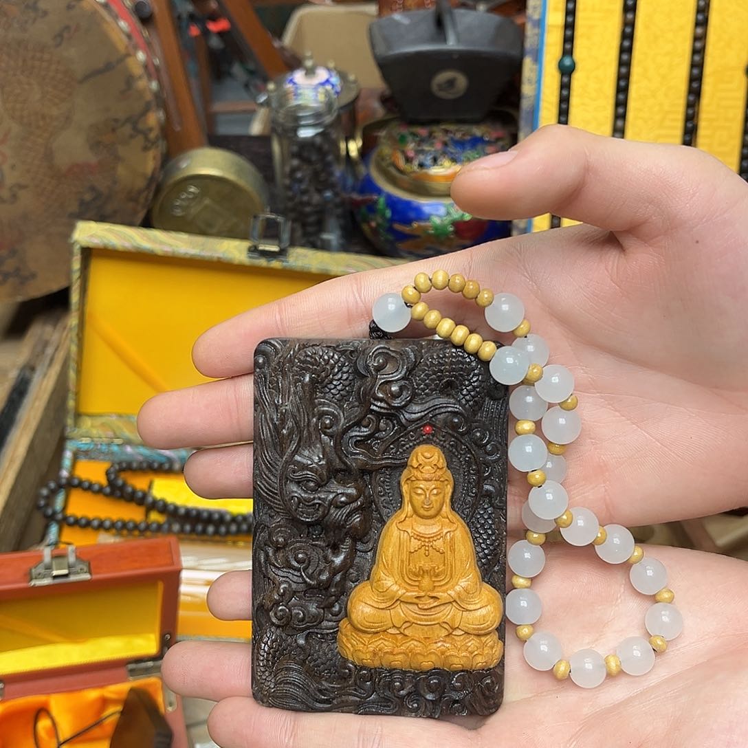 大叶紫檀（黑酸枝木类）