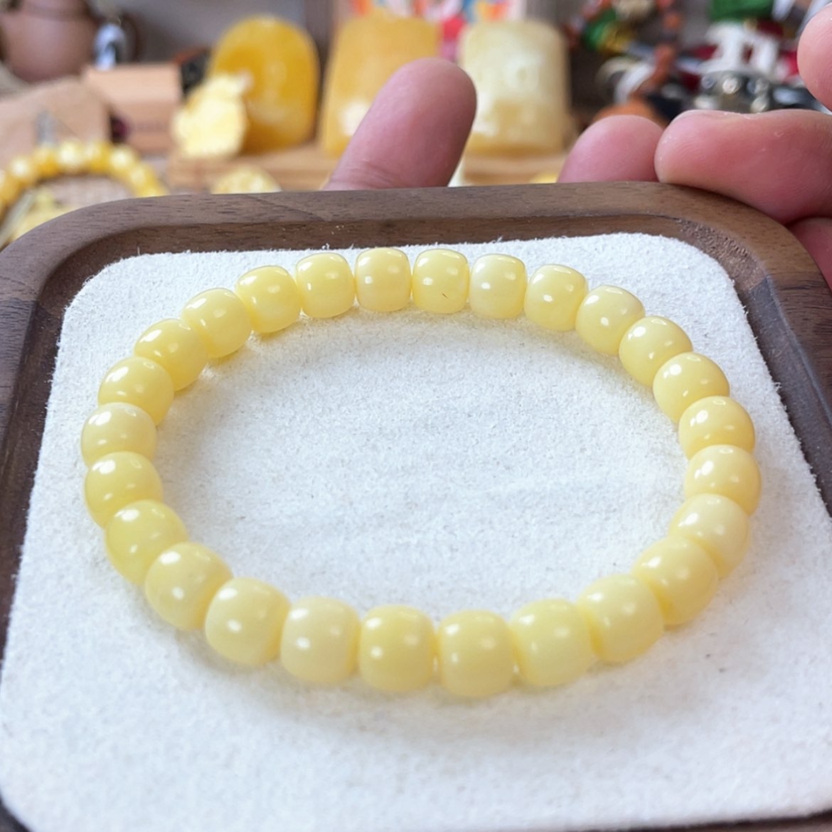 【闪购商品】蜜蜡手串未镶嵌草天然