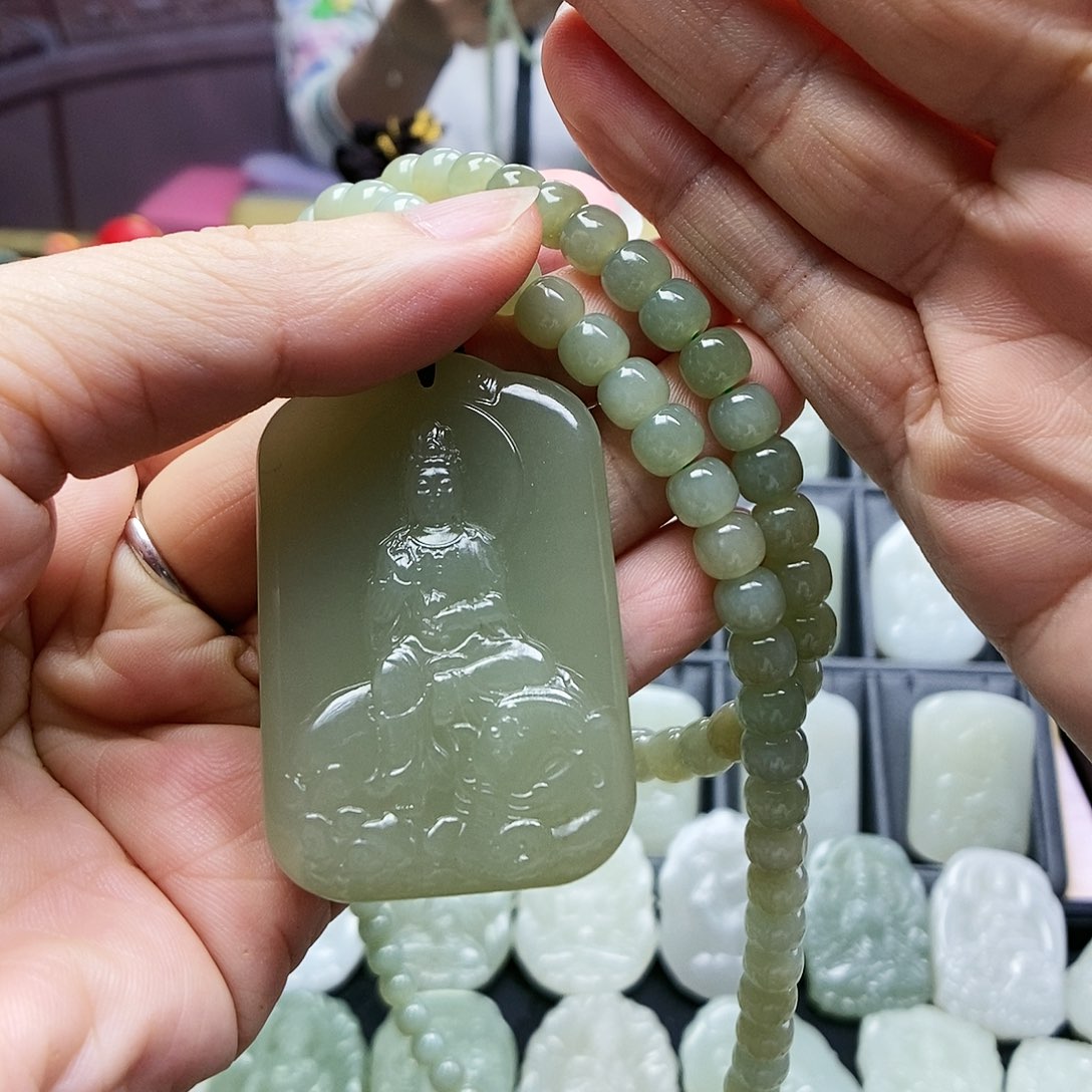 和田玉颈饰未镶嵌领*狼