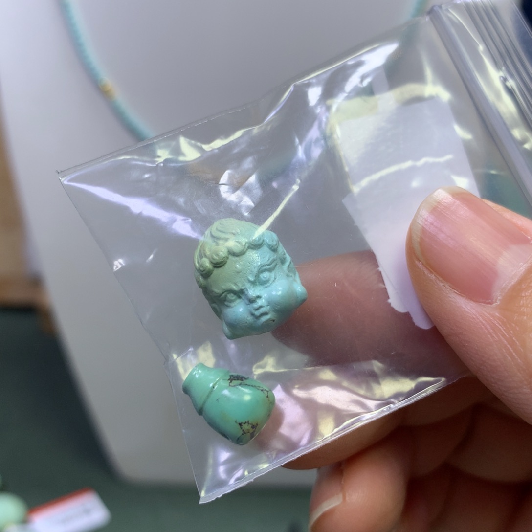 绿松石配饰未镶嵌