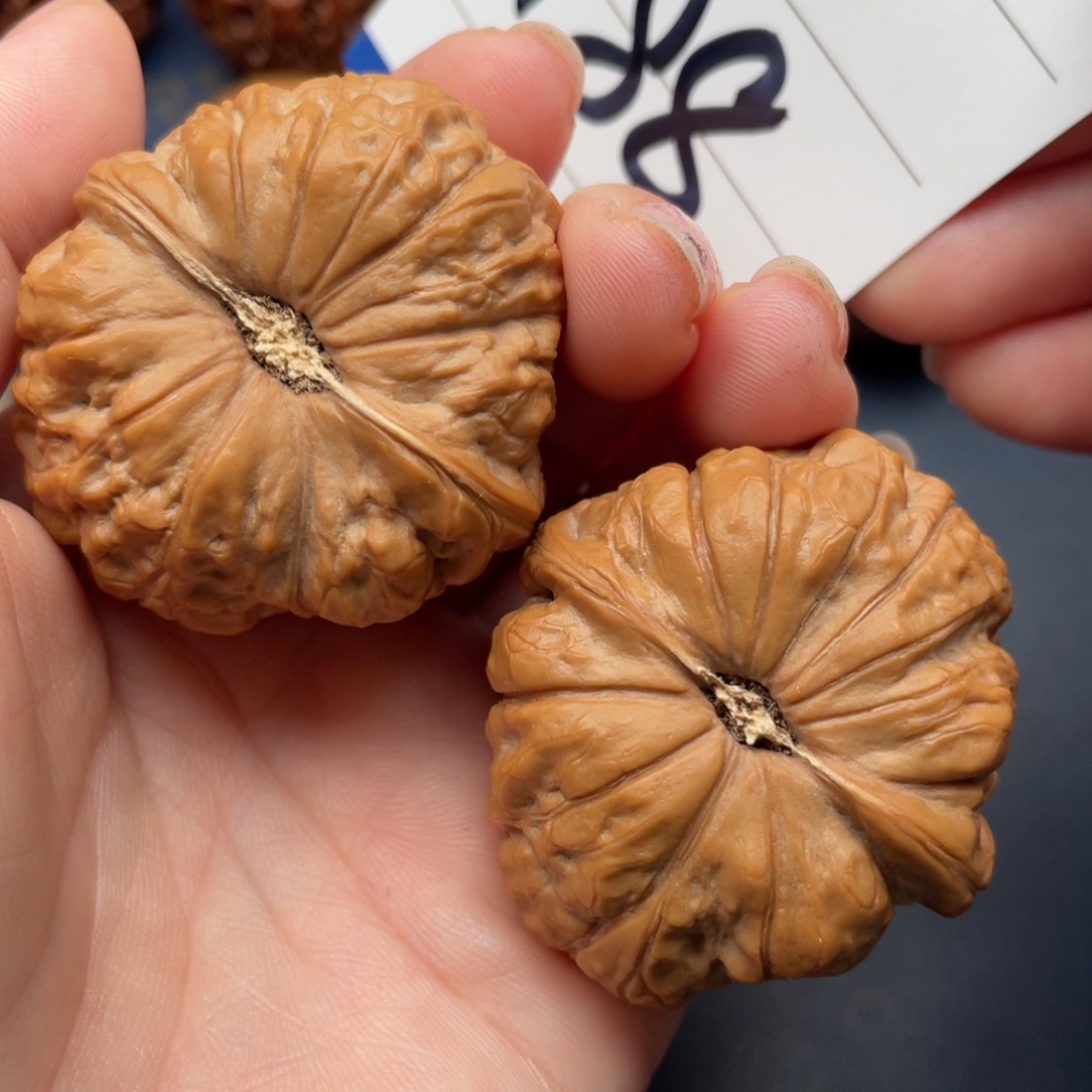 文玩核桃把件人**戏南瓜41