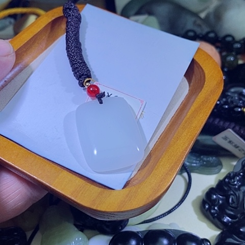 石英岩玉手链合金