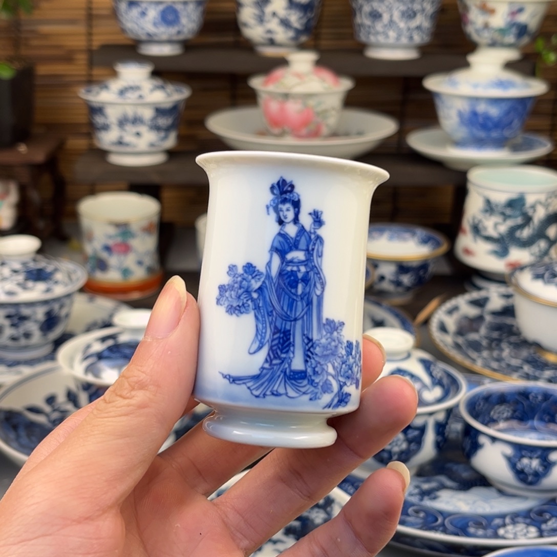 杯子哈哈哈哈哈哈哈哈