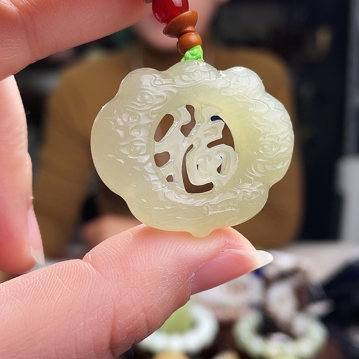 和田玉挂件未镶嵌定制发货