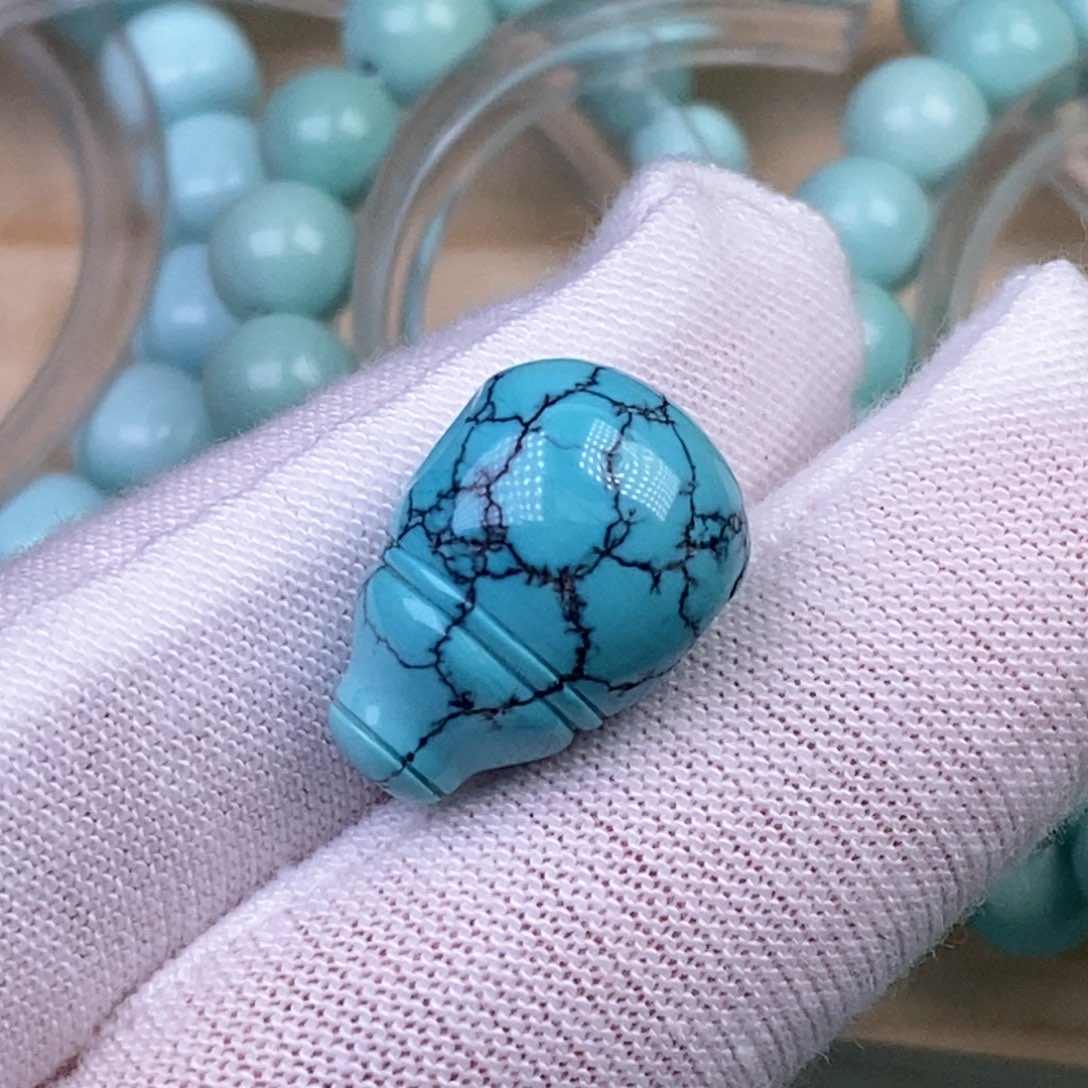 未镶嵌绿松石珠宝奇石