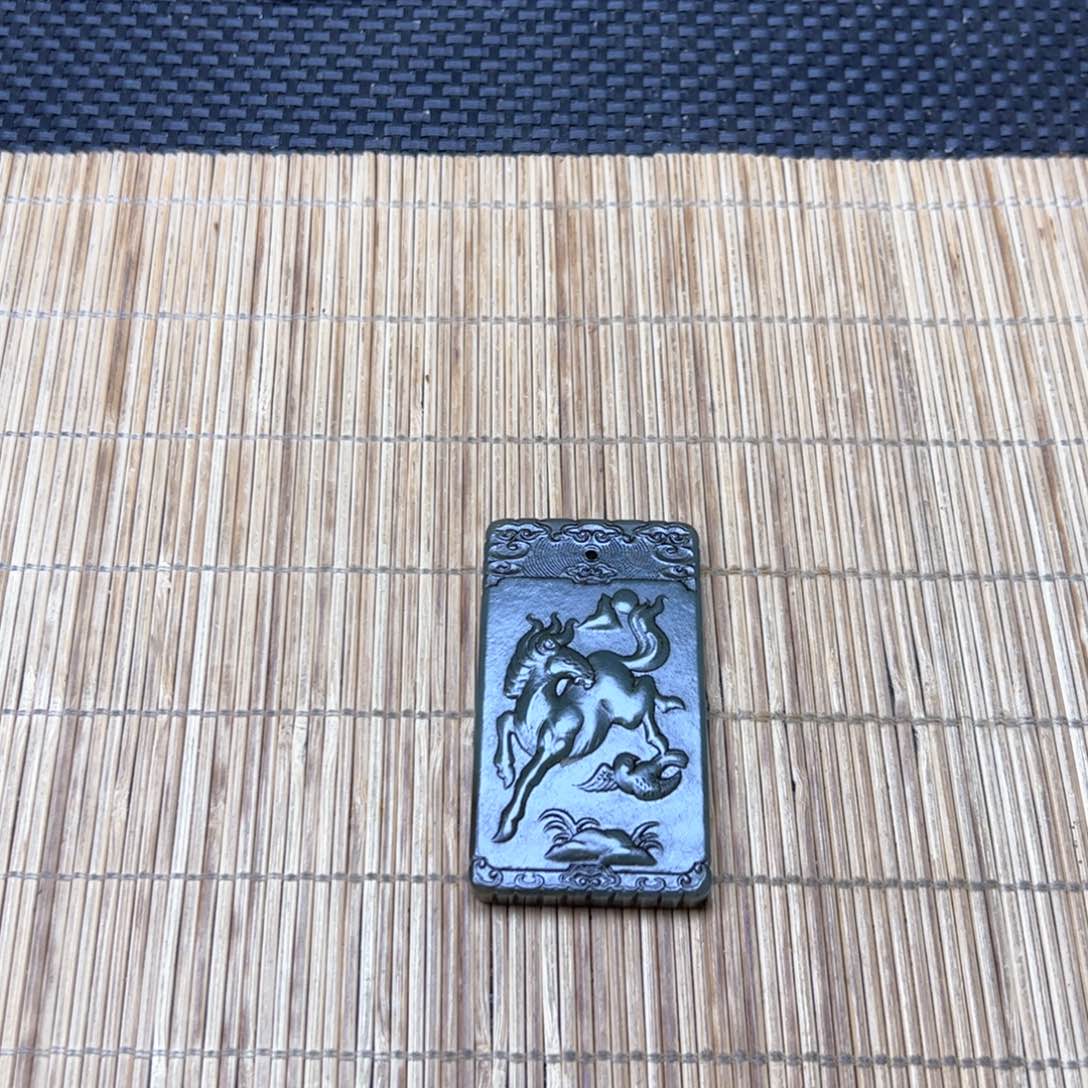 未镶嵌和田玉挂件