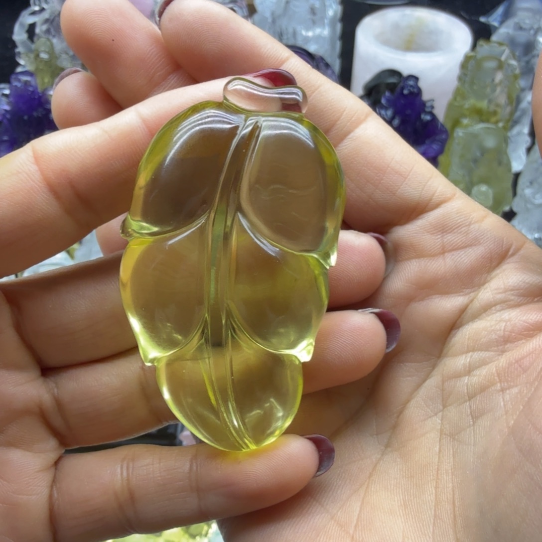 M***y珠宝半成品水晶未镶嵌