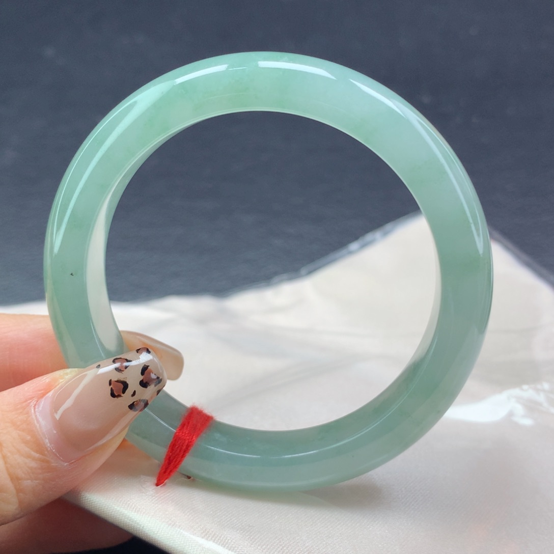 翡翠手镯未镶嵌（25号）