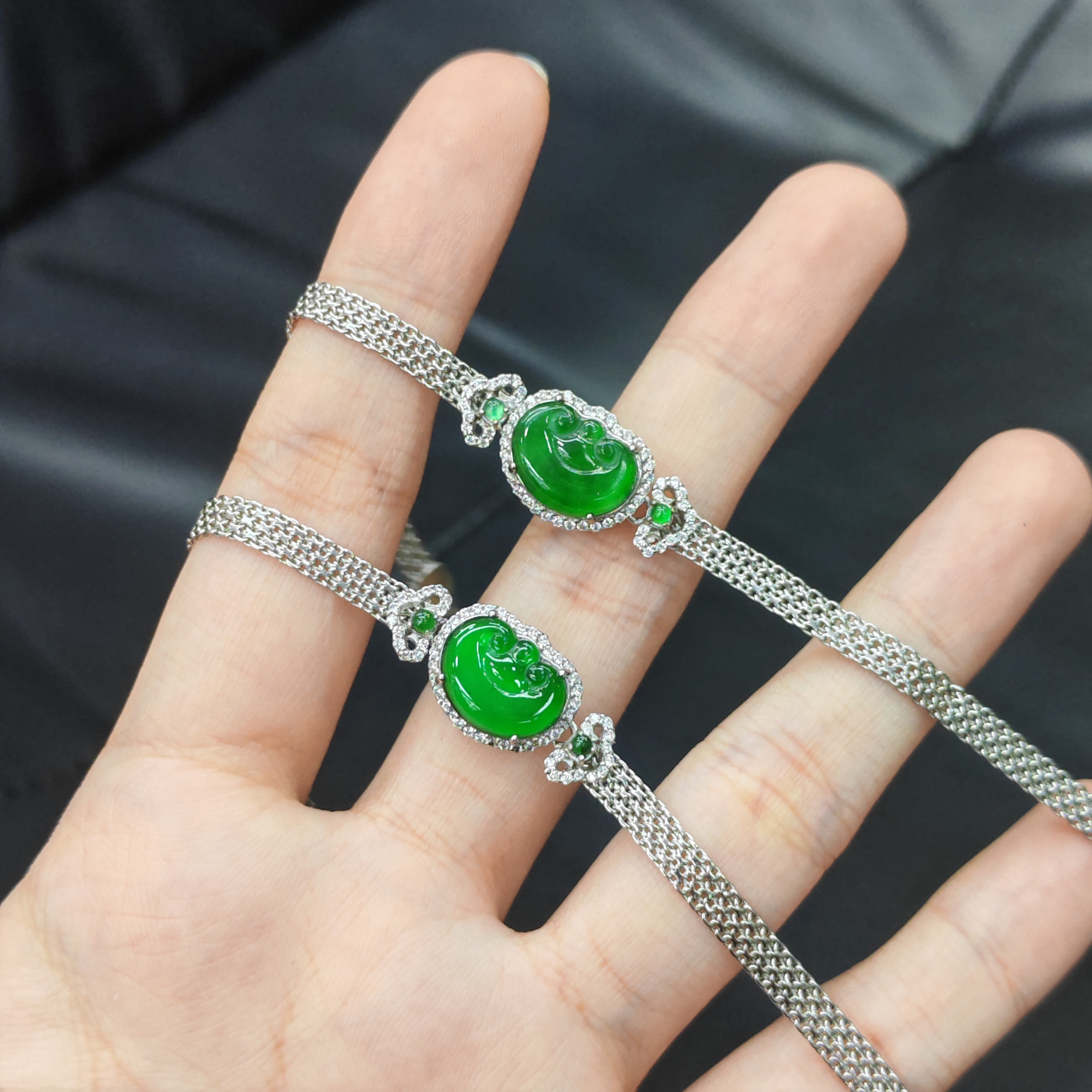 【小北好物】s925银翡翠手链 QH220X261【多样性发一件】约9*11mm