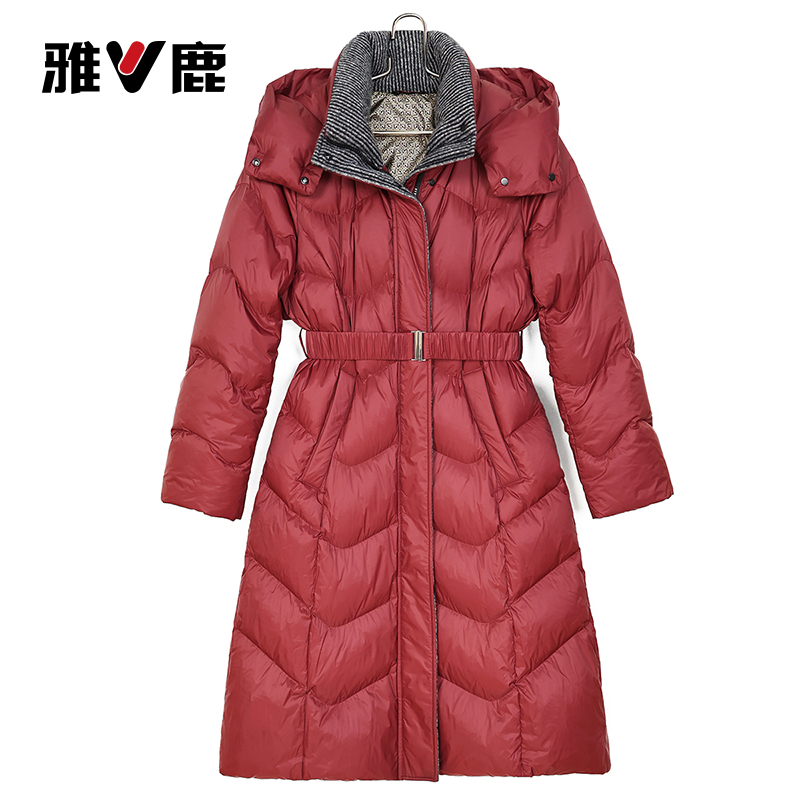 雅鹿2025冬季新款黑色连帽羽绒服女长款加厚过膝保暖显瘦大码外套