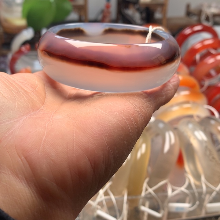 玛瑙/玉髓未镶嵌手镯