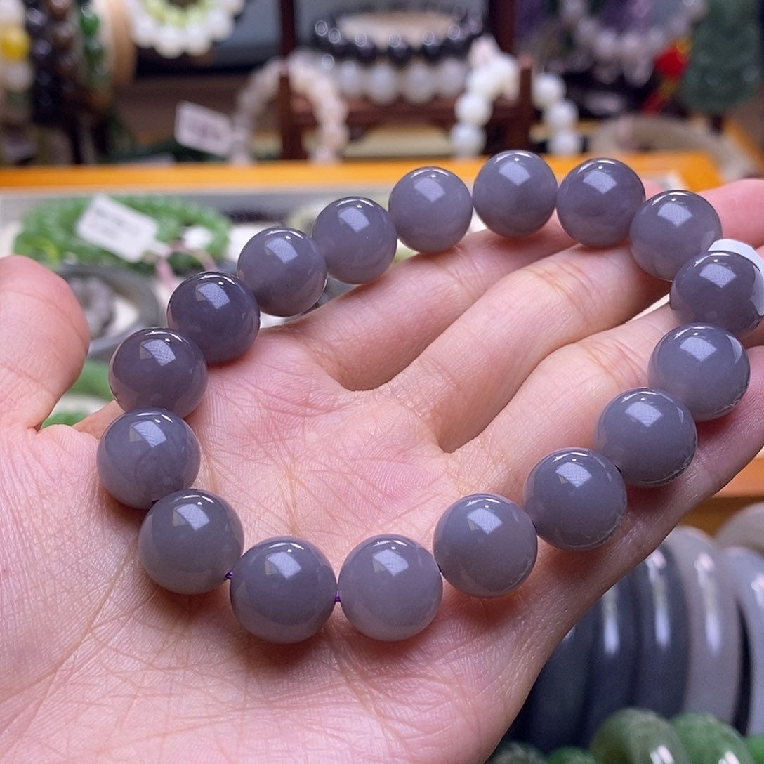 颈饰未镶嵌和田玉浓烟紫手串12MM