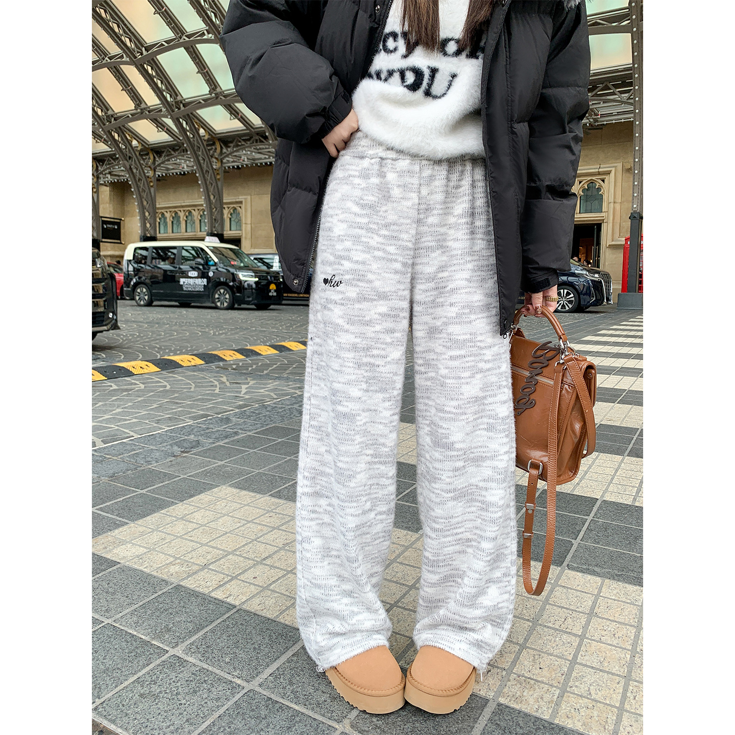 曾小咸 韩系灰色高腰直筒休闲裤Z254CKP9863