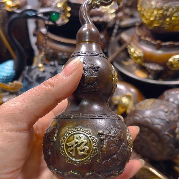 铜器摆件收收藏藏