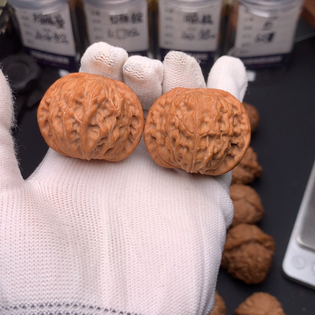 文玩核桃吊坠40磨盘