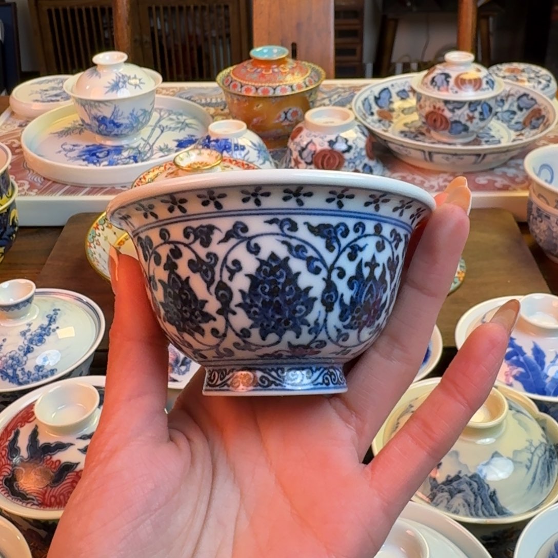 杯祥重工缠枝莲压手杯纯手绘