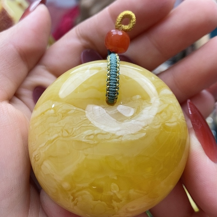 琥珀颈饰未镶嵌吊坠