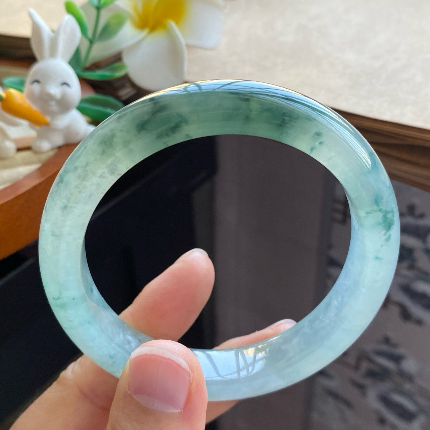 天然翡翠手镯01.14批冰飘花果冻镯13146号58.1-12.4-8.8 腕间藏山