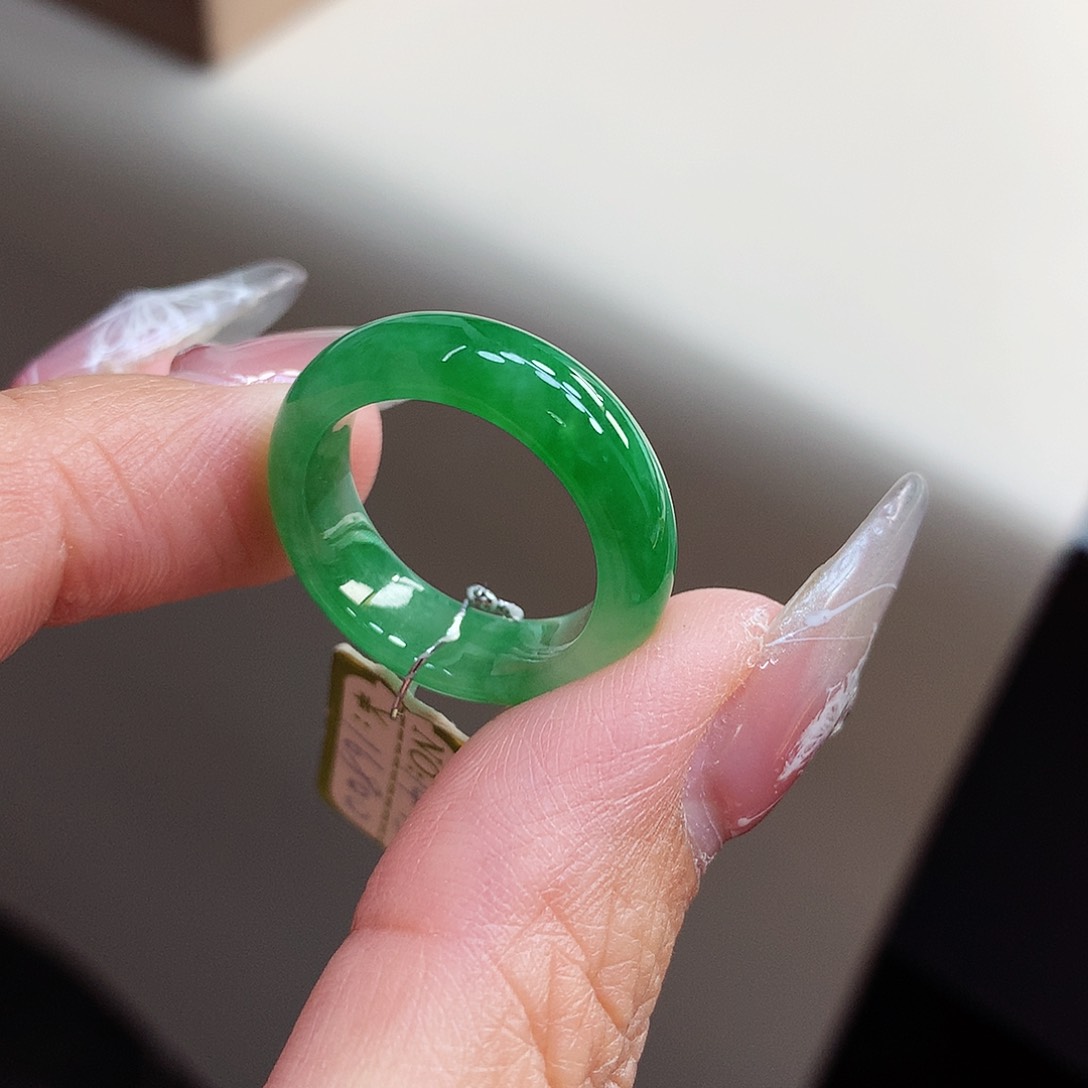 翡翠戒指未镶嵌14-15号