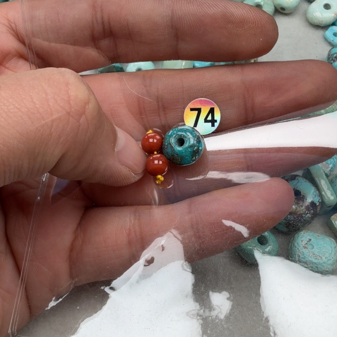 南红玛瑙未镶嵌珠宝奇石