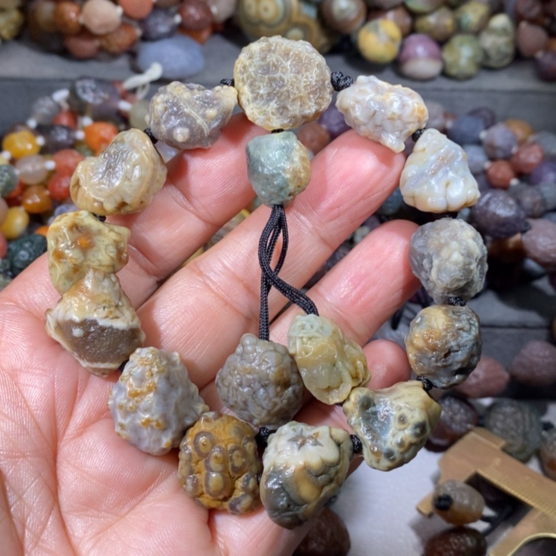 未镶嵌玛瑙/玉髓珠宝奇石