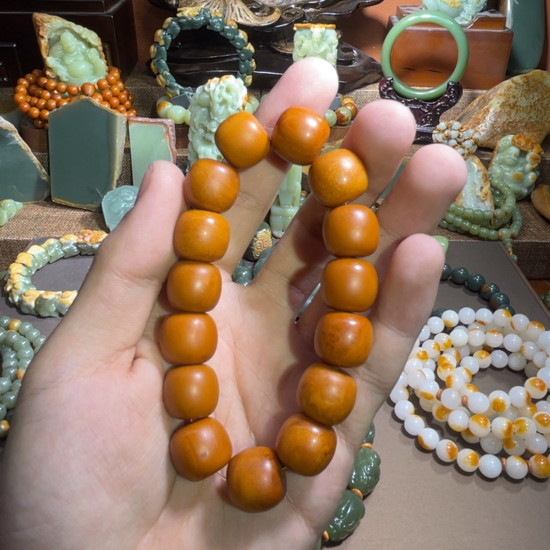 透闪石质玉手链未镶嵌