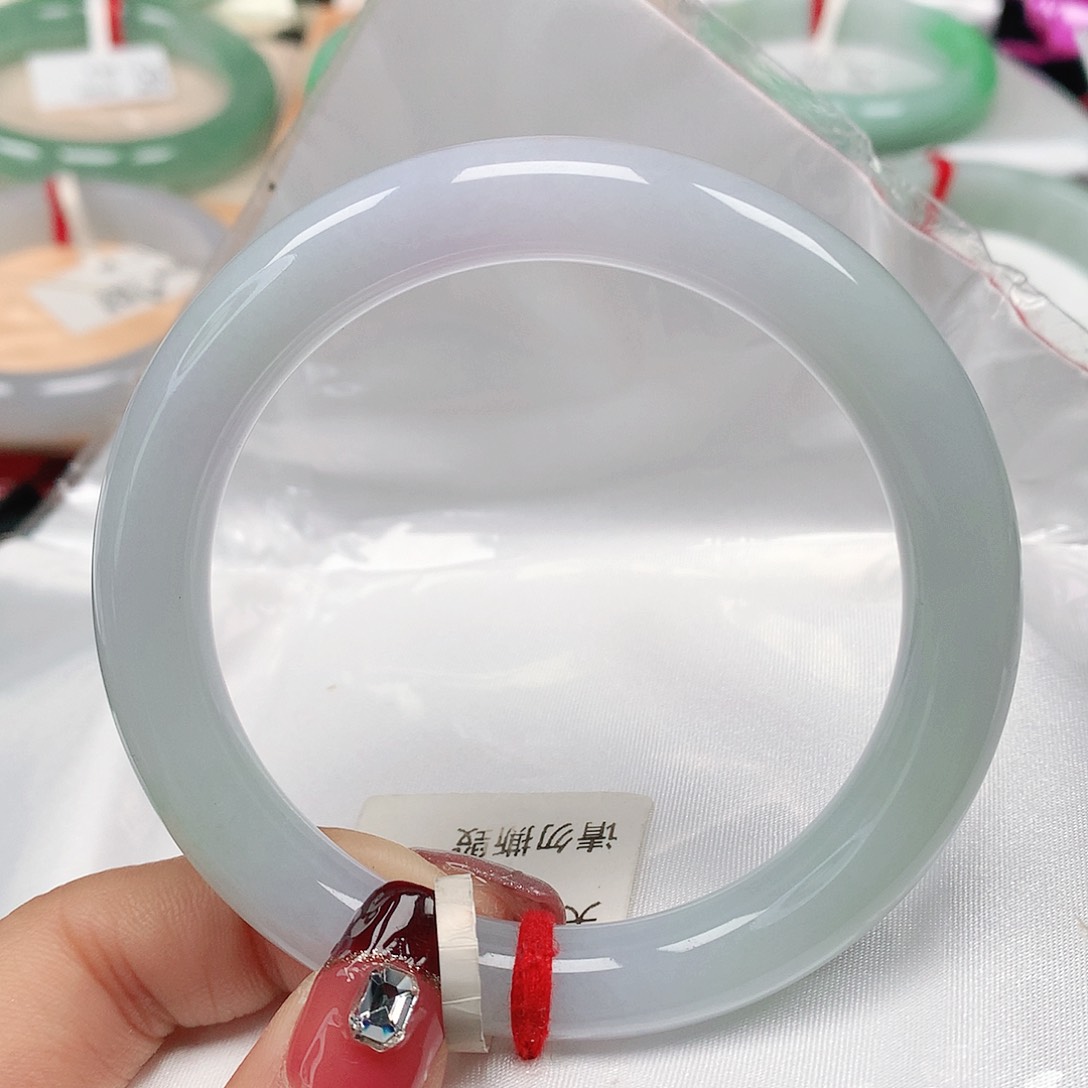 翡翠手镯（圆镯）未镶嵌天然翡翠手镯55