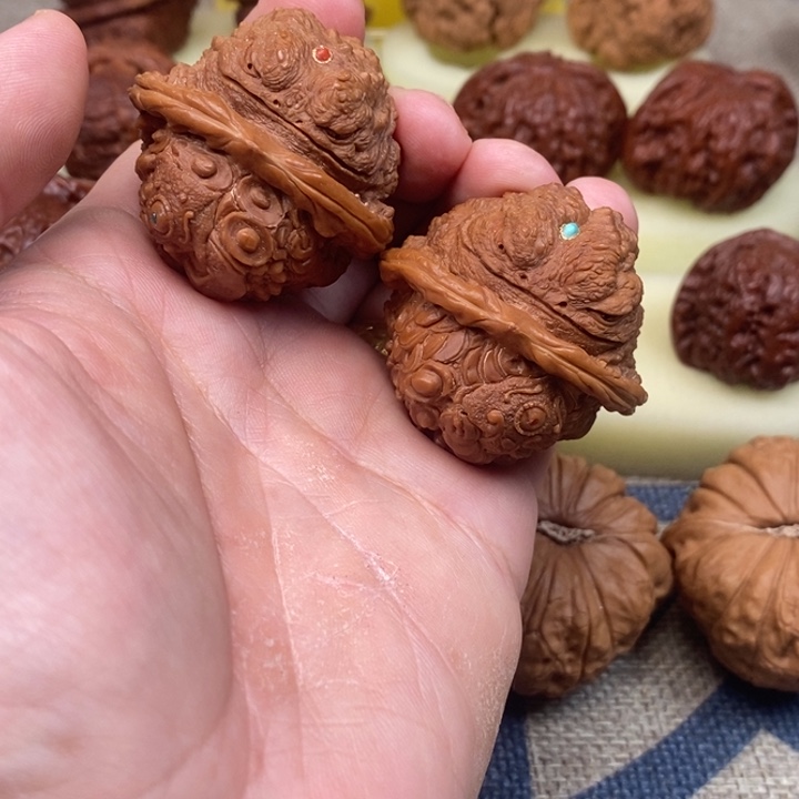 文玩核桃把件高***1核桃
