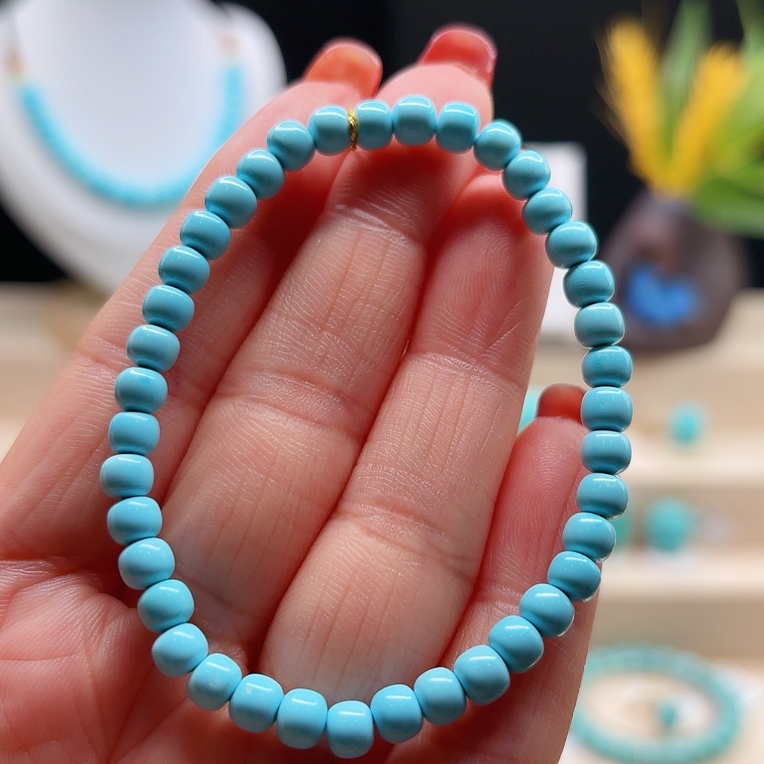 绿松石配饰未镶嵌