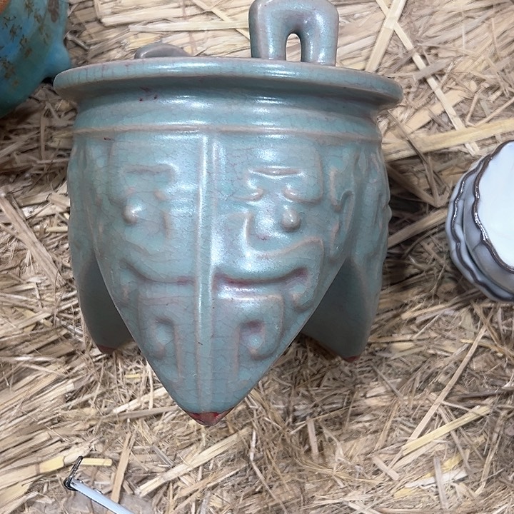 摆件大*帝瓷器瓷器的瓷器的