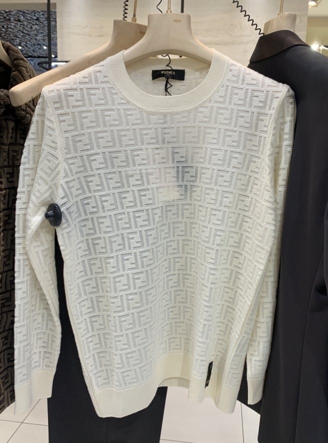 未使用 FENDI/芬迪 时尚百搭毛衣