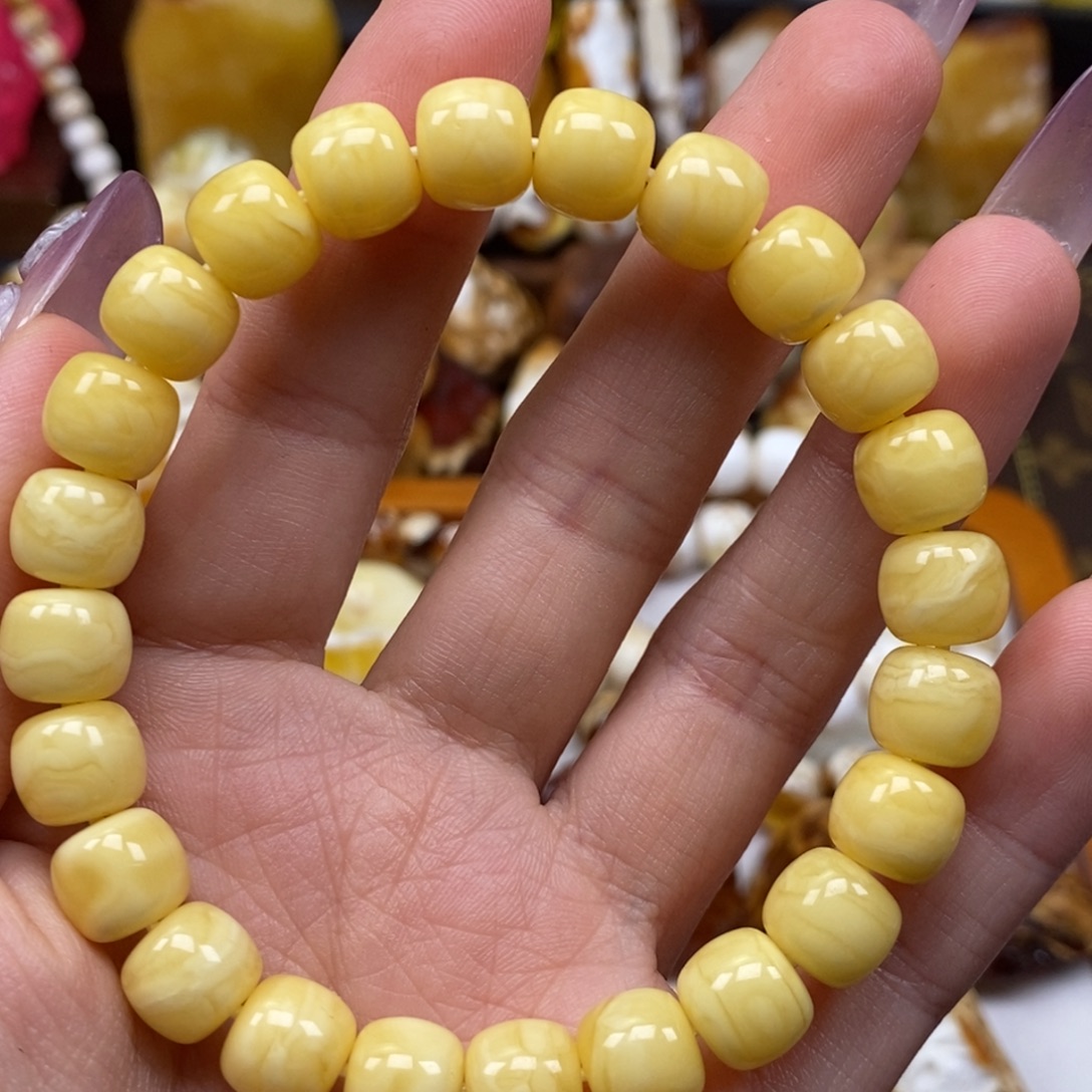 定制琥珀未镶嵌蜜蜡