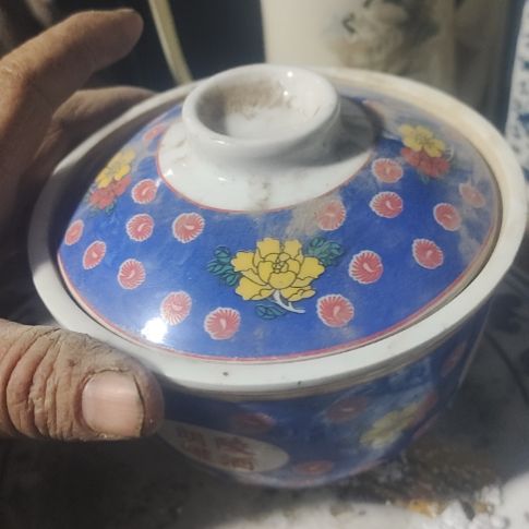 落***，品相如图所示看好了下单