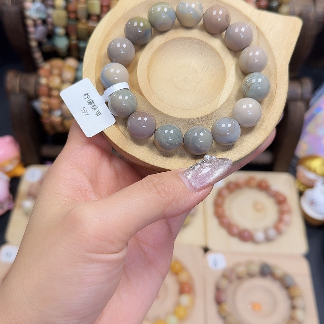 玛瑙/玉髓手串合金25