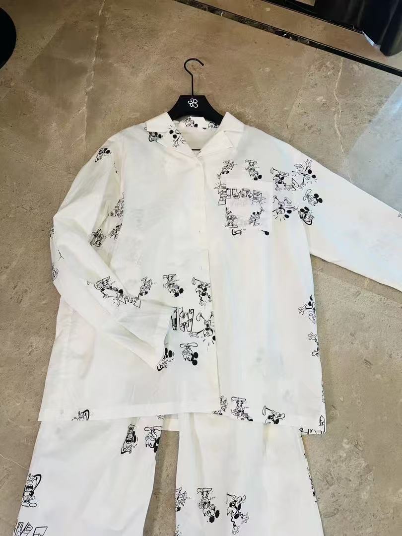 《丫丫推荐款》7200 新款米奇卡通休闲家居服套装