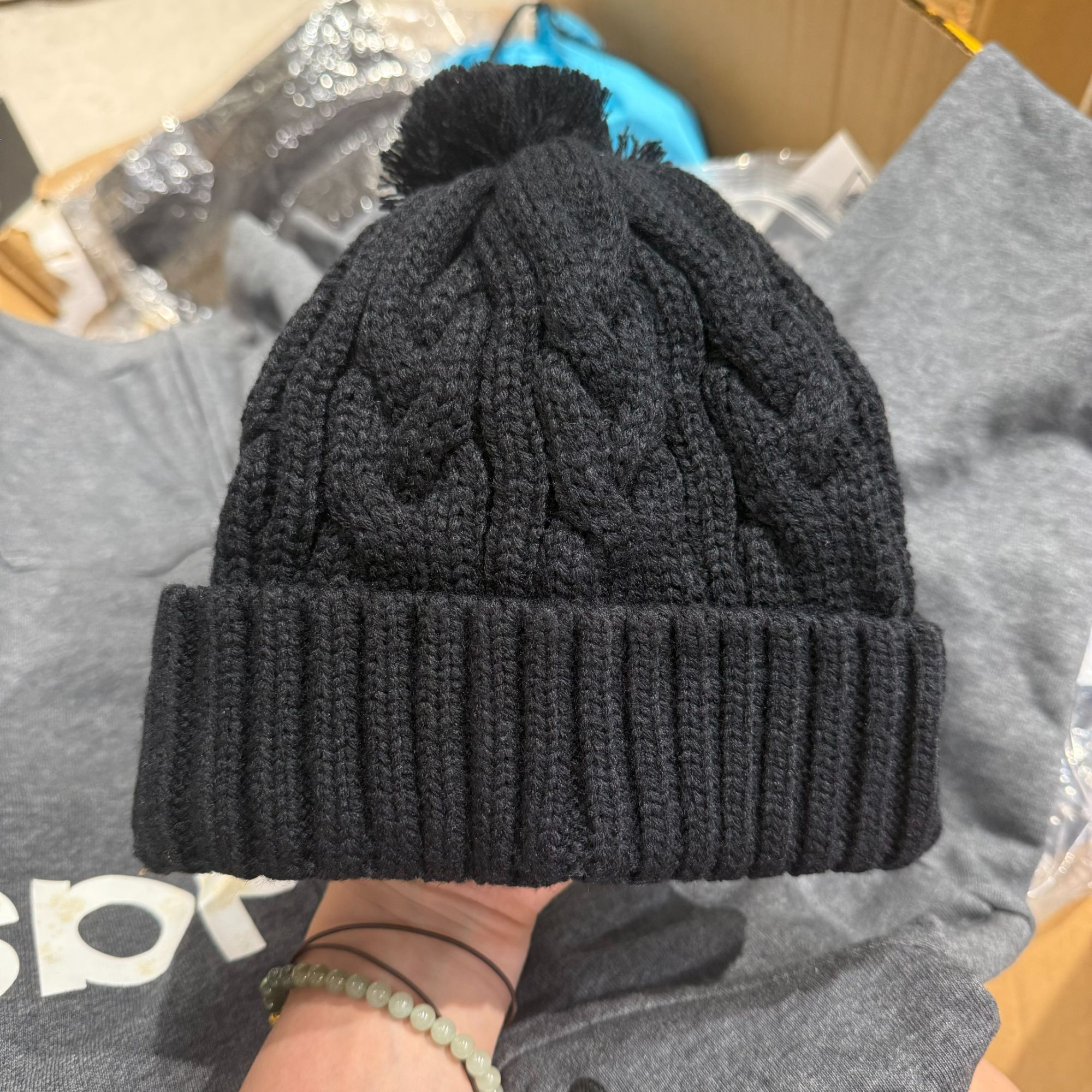 经典 大标 暗刺闪钻 绒线帽