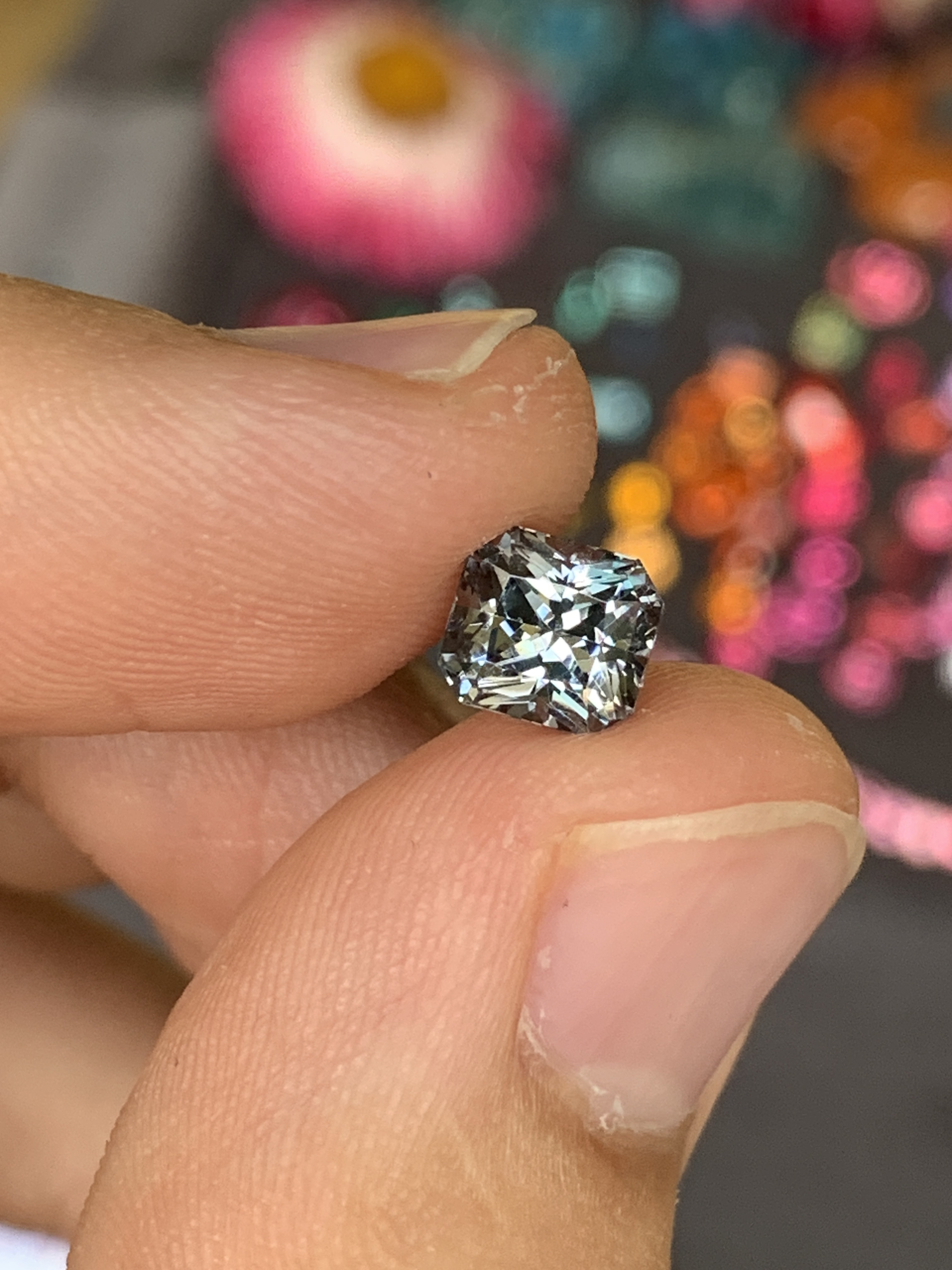 精品雷迪恩切割金属灰尖晶1.8ct