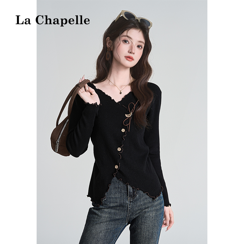 拉夏贝尔法式木耳边V领长袖T恤女秋季新款不规则独特针织衫上衣