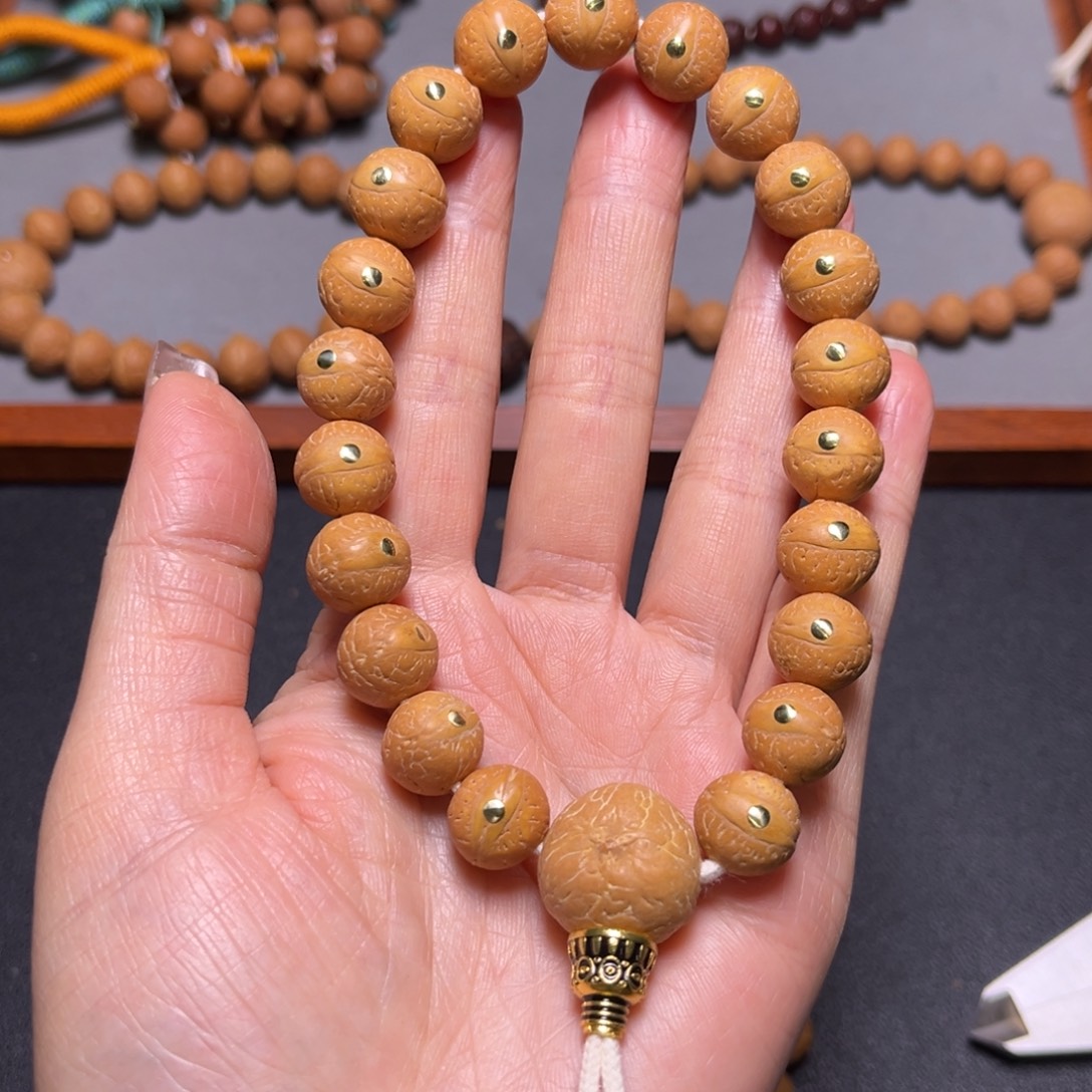 凤眼菩提吊坠12+mm2025精品铜钉手串