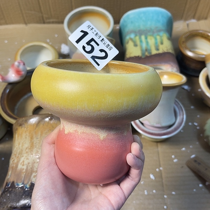 陶瓷盆。       口9.5