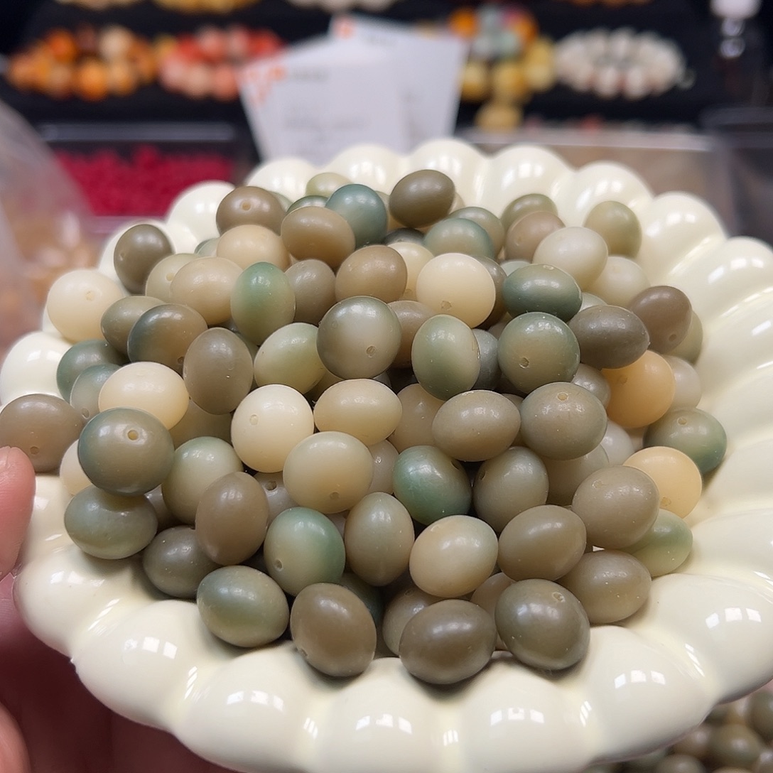 菩提根/象牙果手串500颗14帝王绿算盘