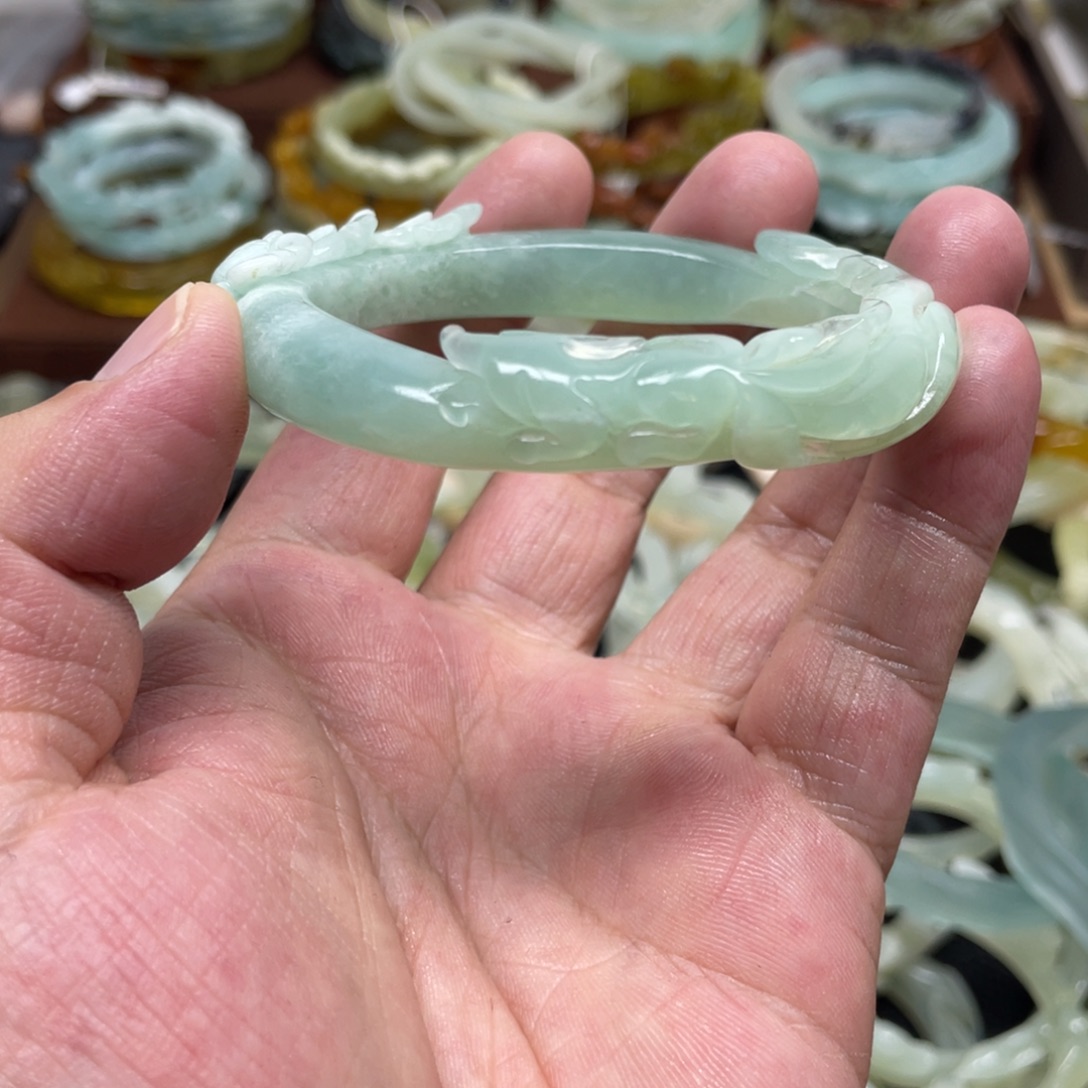 幻***星蛇纹石玉未镶嵌手镯