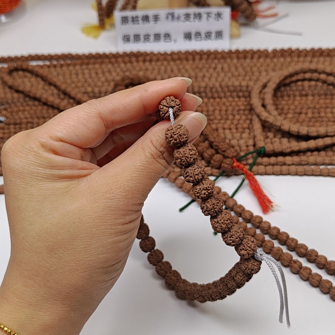 金刚菩提手串平头细纹手持五瓣梅花